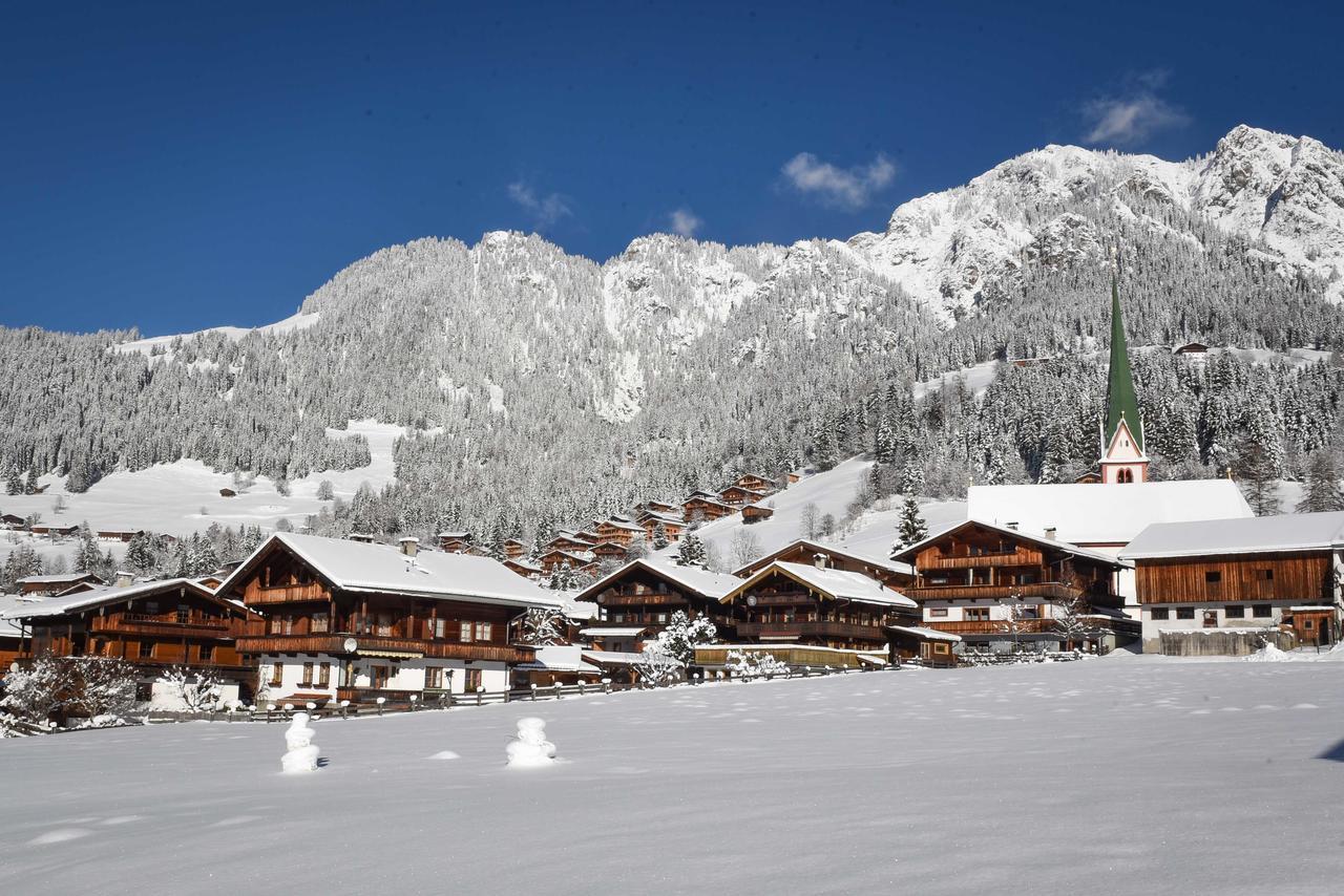 Alpbach Lodge Chalet Superior Exterior photo