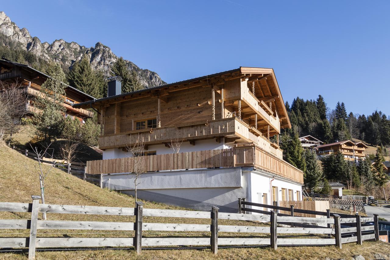 Alpbach Lodge Chalet Superior Exterior photo